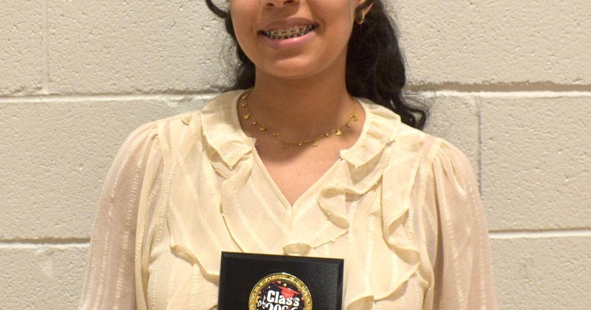 03 Nadeen Aglan - CHS Track & Field