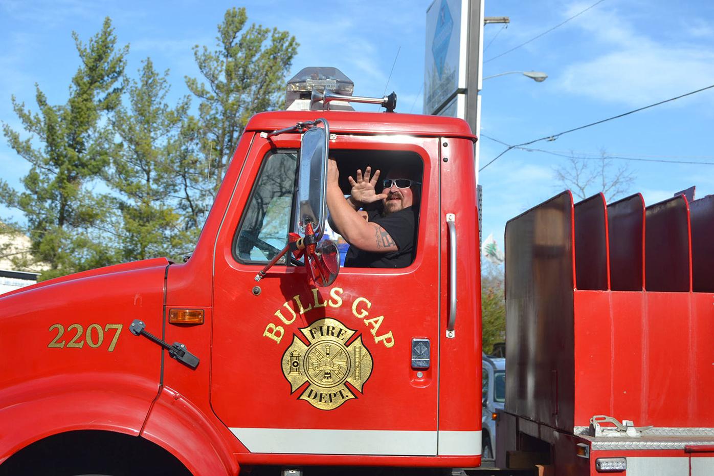 Bulls Gap Christmas Parade 2022 Bulls Gap Christmas Parade | Rogersville | Therogersvillereview.com