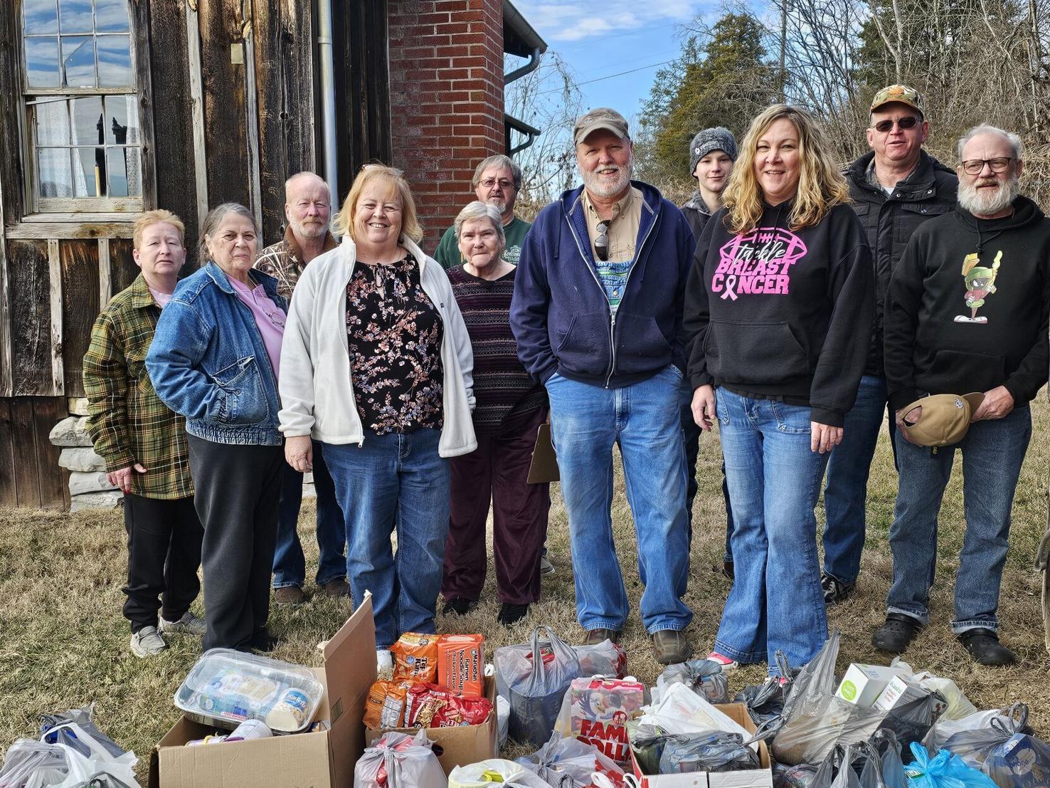 Barrette employees make large donation to Bulls Gap Food Pantry