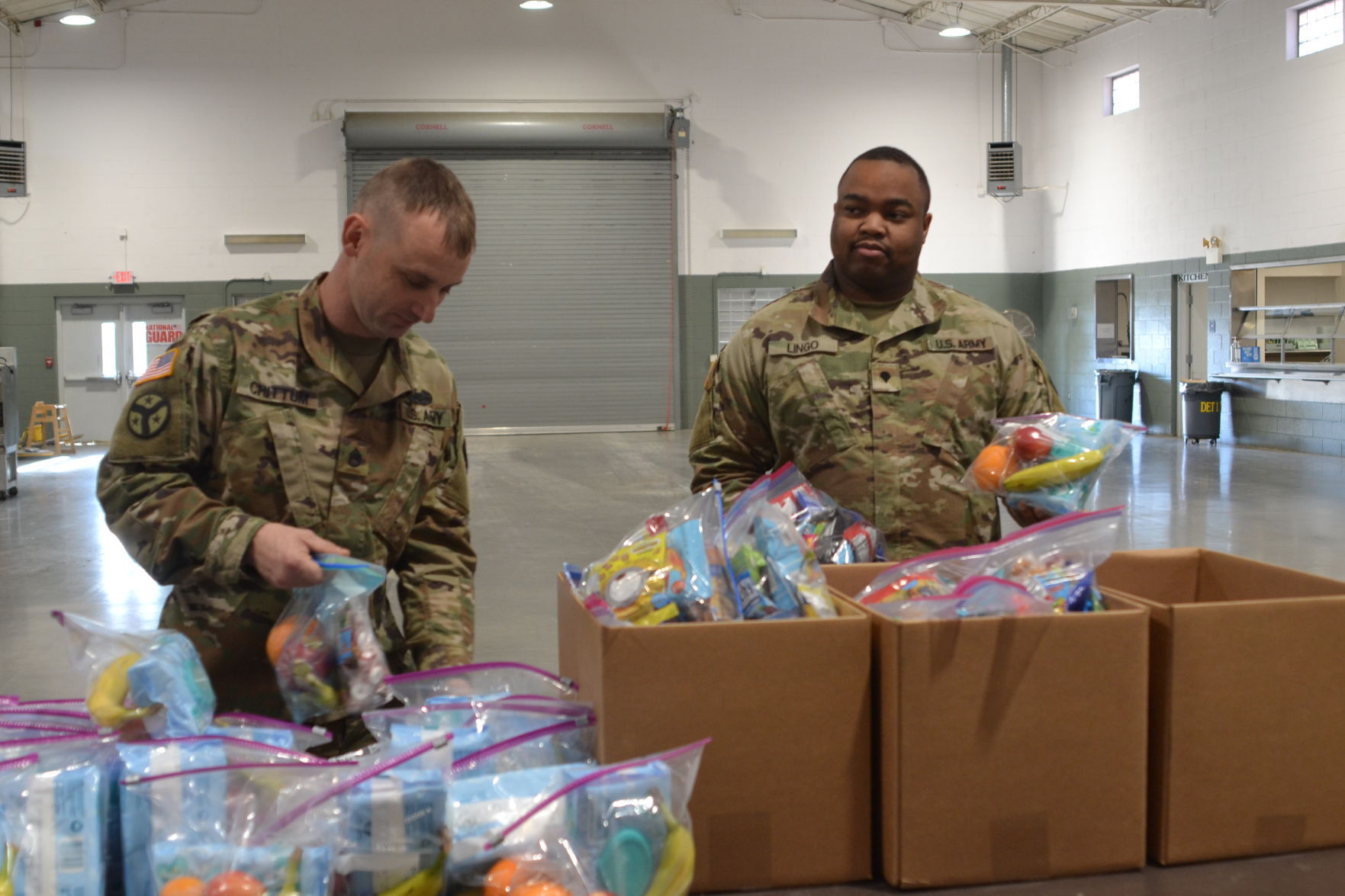 Project Serve Our Soldiers delivers gift baskets to Rogersville