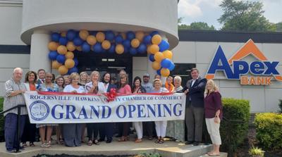 Hawkins Chamber Welcomes New Apex Bank With Ribbon Cutting Rogersville Therogersvillereview Com