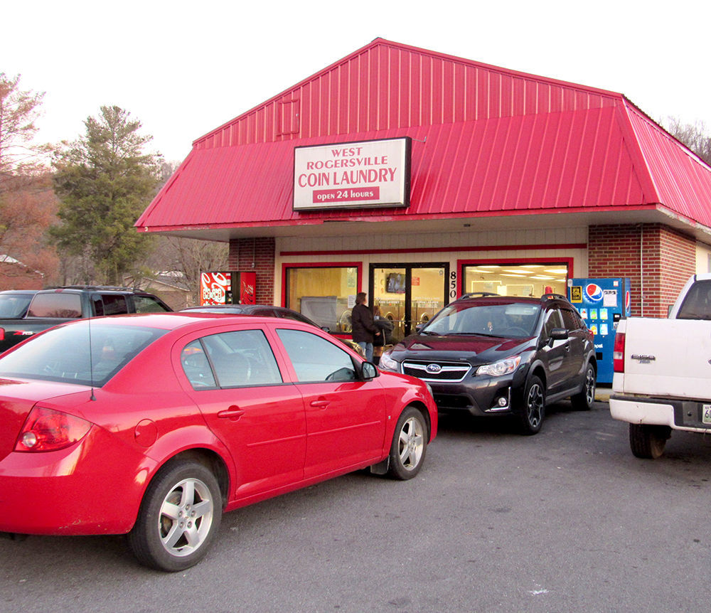 Burem Baptist joins First Christian Church's Laundry Ministry Rogersville