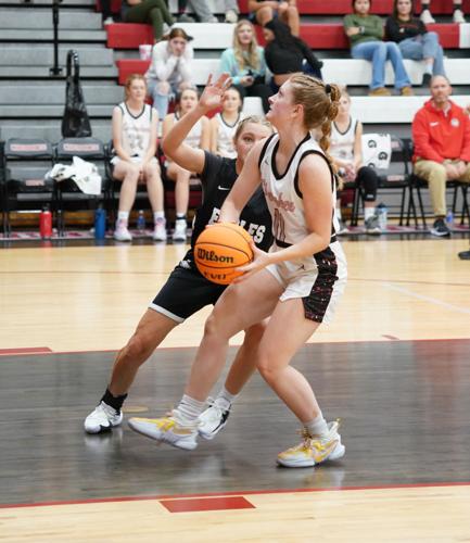 PHOTO GALLERY: Lady Chiefs cruise in 2023-24 debut | Multimedia ...