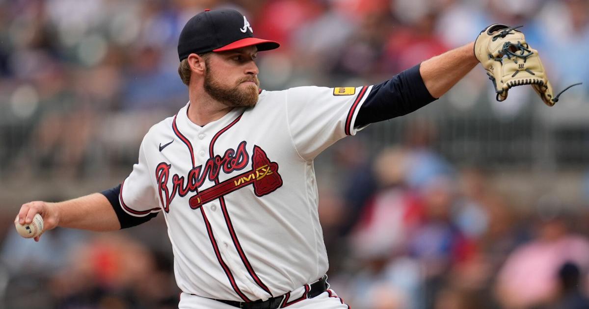 Braves get sterling starts from Elder, Holmes