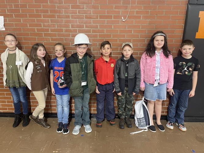 PHOTO GALLERY Surgoinsville Elementary students celebrate Read Across