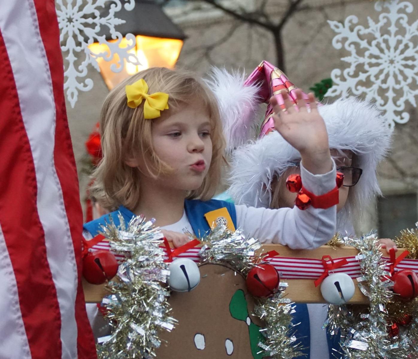 Cherokee County Nc Christmas Parade 2022 Al Reservation Andrews Photo Gallery: Rogersville Kicks Off Christmas Season With Parade, Tree  Lighting And Downtown Concert | Rogersville | Therogersvillereview.com