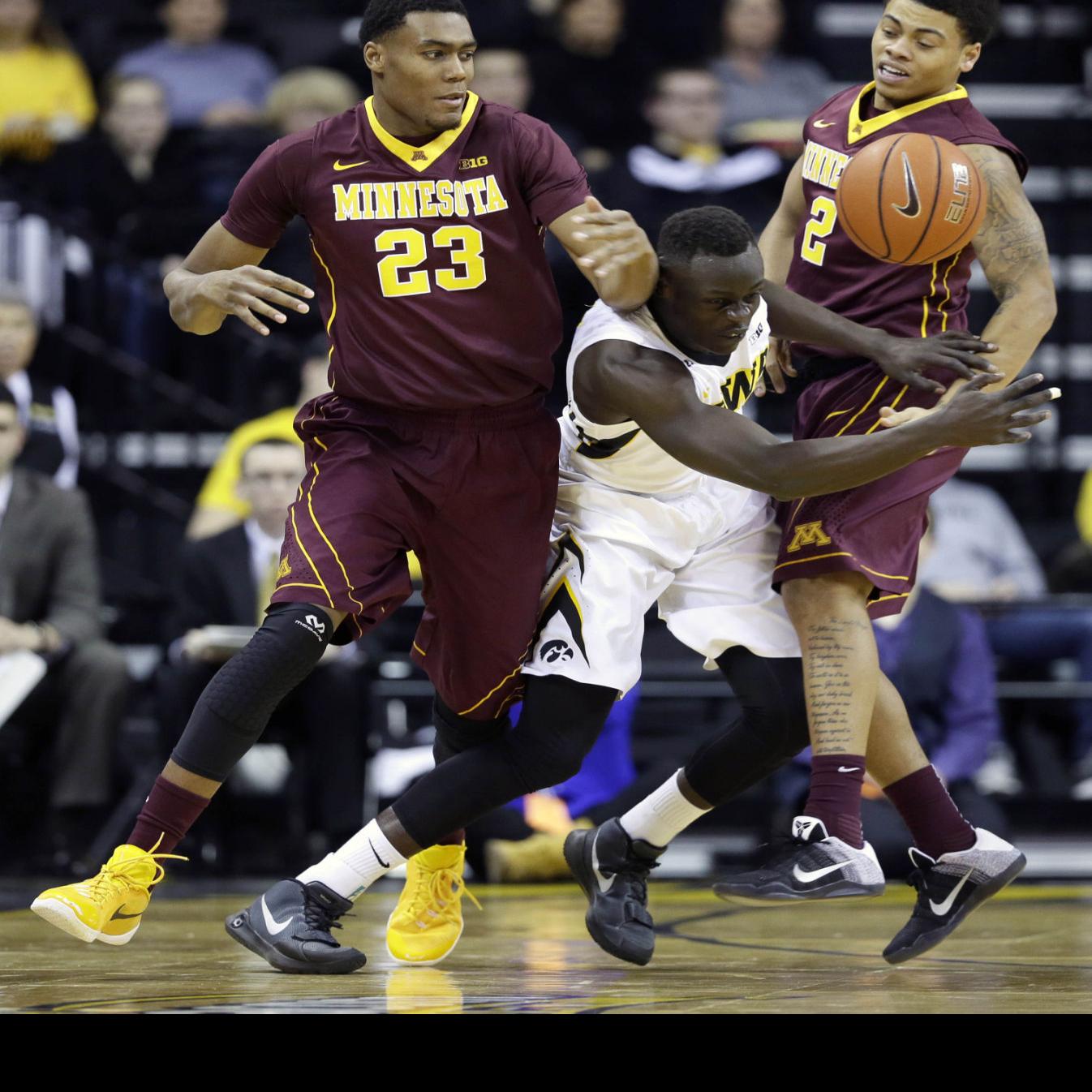 Men S College Basketball Top 25 Roundup Thesouthern Com