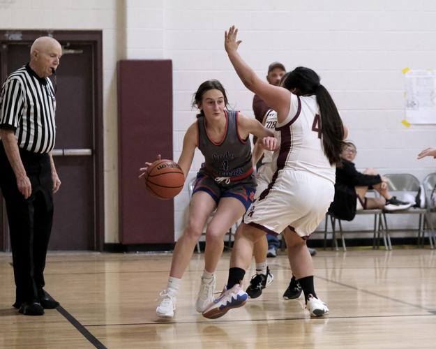 Girls Basketball Hargrove leads Christopher past Cobden High School