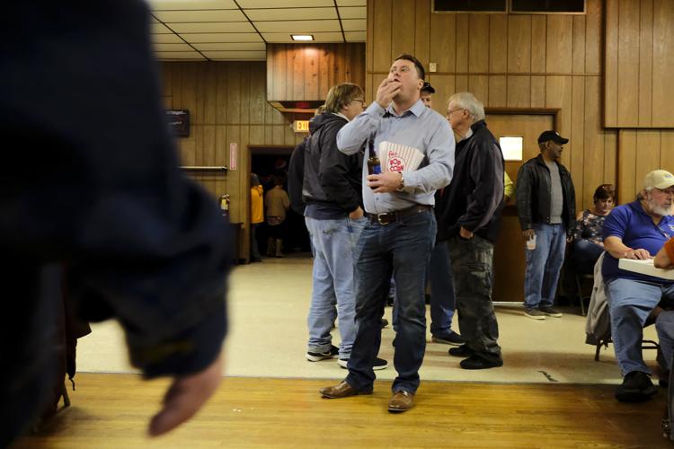 Dizzying 7figure Queen of Hearts jackpot draws hundreds to Steeleville