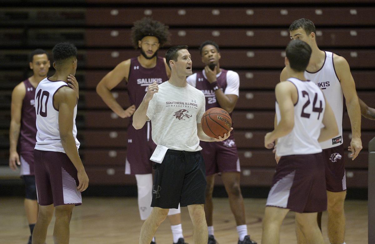 Saluki Basketball New Look Salukis Premiere Against Minnesota