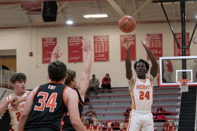 Boys Basketball Abernathy paces Murphysboro past Chester High