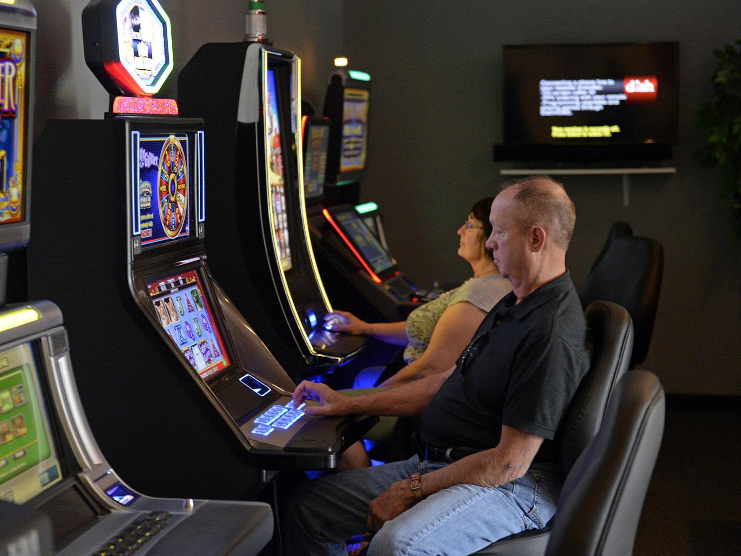 Southern Illinois stand-alone video gaming establishments are looking to  cash in | Local Business | thesouthern.com