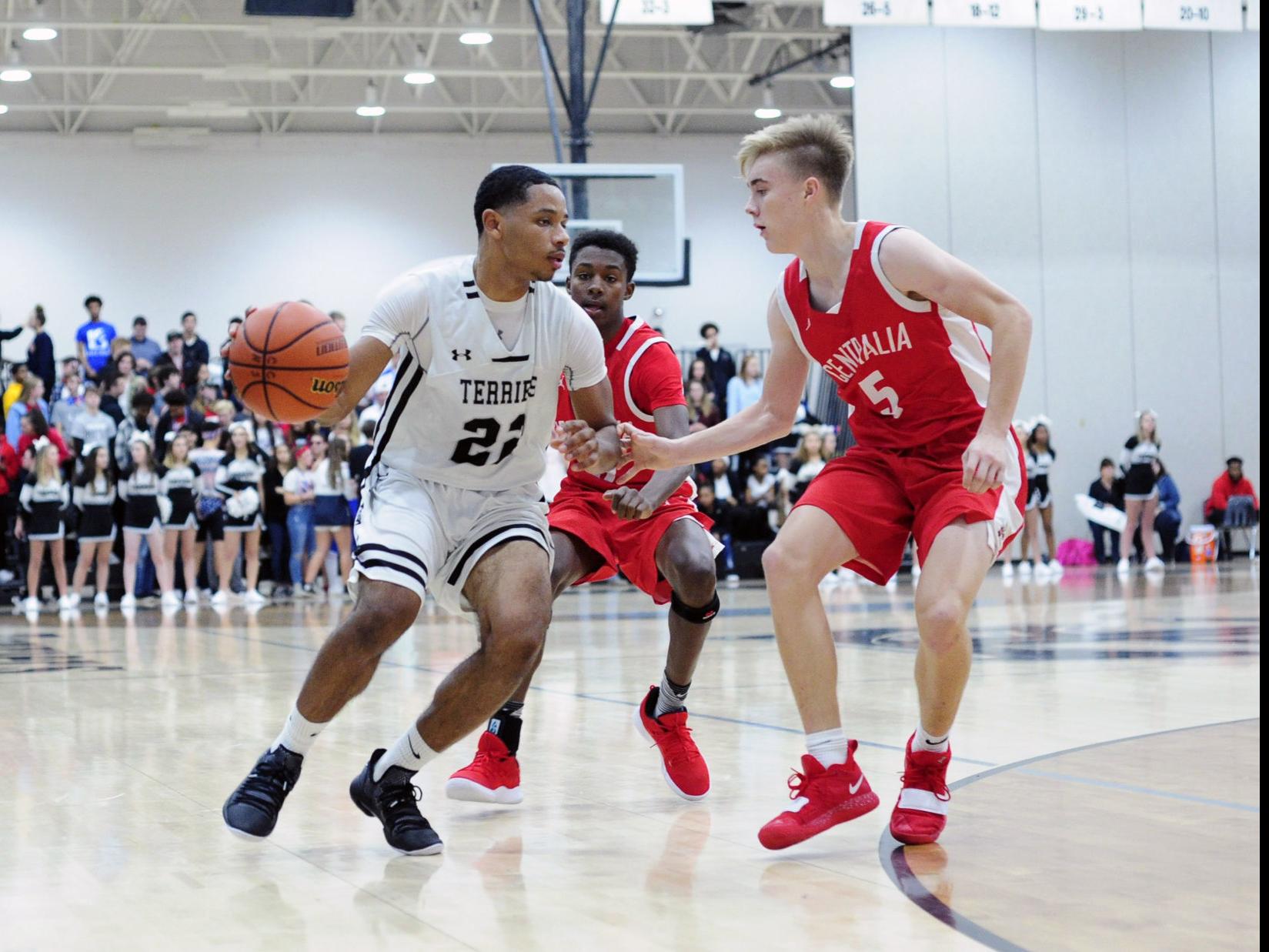 Prep Boys Basketball Long Scores 20 Points To Lead Centralia