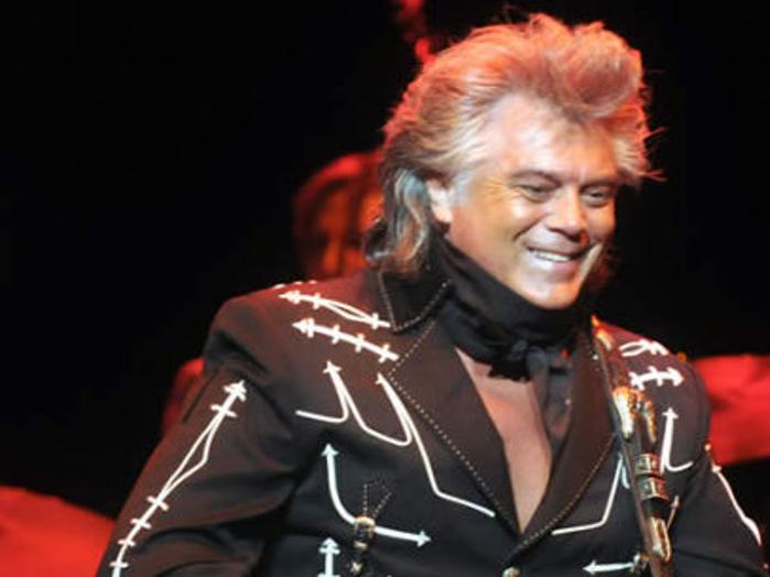 Country Music Legend Marty Stuart Coming To Paducah Music Thesouthern Com Backstage, ryman auditorium, january 2020. country music legend marty stuart