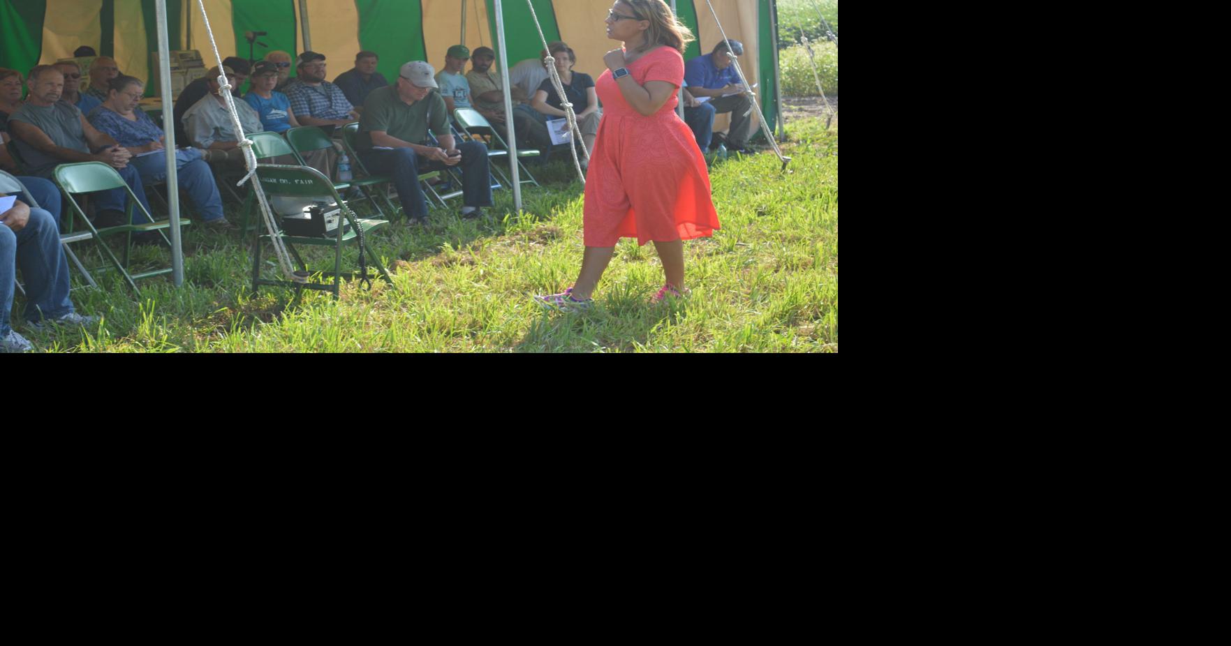 Central Illinois farmer eager to teach ways of organic farming ...