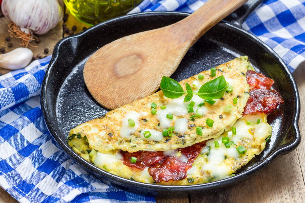 Taste Omelet or omelette  Make them sweet or savory 