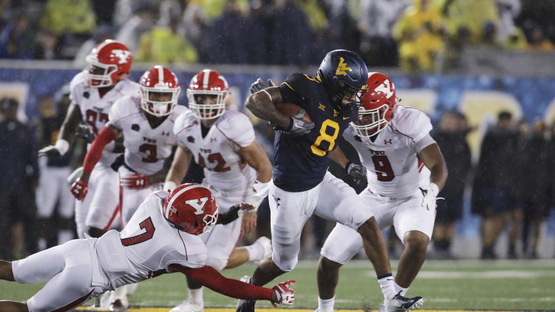 MVFC Football | Penguins still looking for better team play after 4 MVFC Football | Penguins still looking for better team play after 4