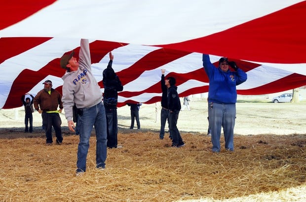 Giant flag raised over Steeleville | Local News | thesouthern.com