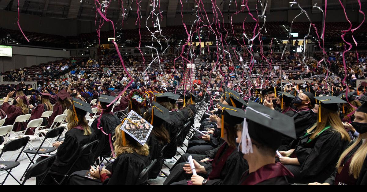 More than 1,800 students will be honored at SIU Carbondale commencement