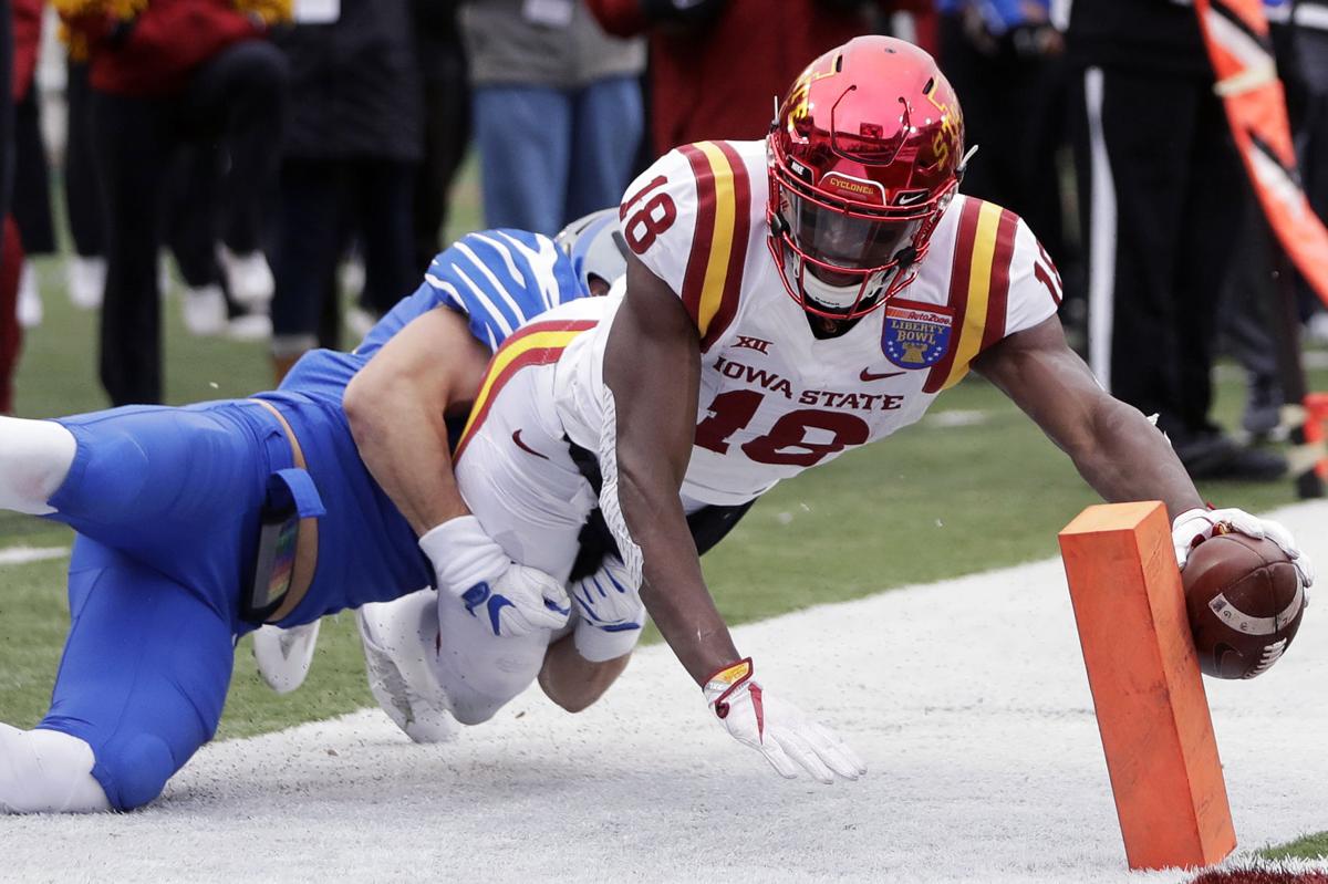 Iowa State Beats No 19 Memphis 21 20 In Liberty Bowl