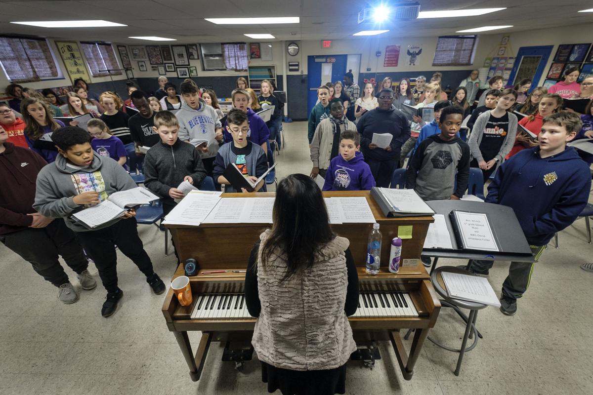 Sing a joyful song Murphysboro Middle School Chorus chosen to perform