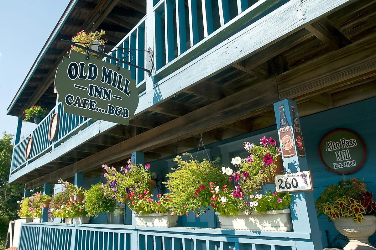 Photos Look inside Old Mill Inn Cafe and B&B