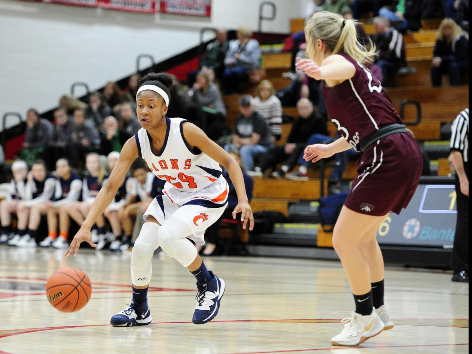 Girls Basketball Carterville Benton Advance To Regional Title