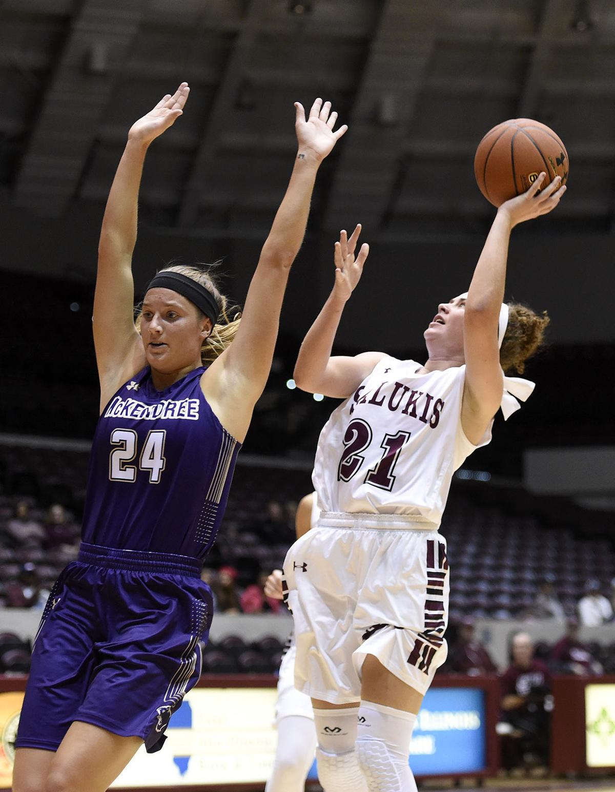 Siu Women S Basketball Salukis Down Mckendree University In