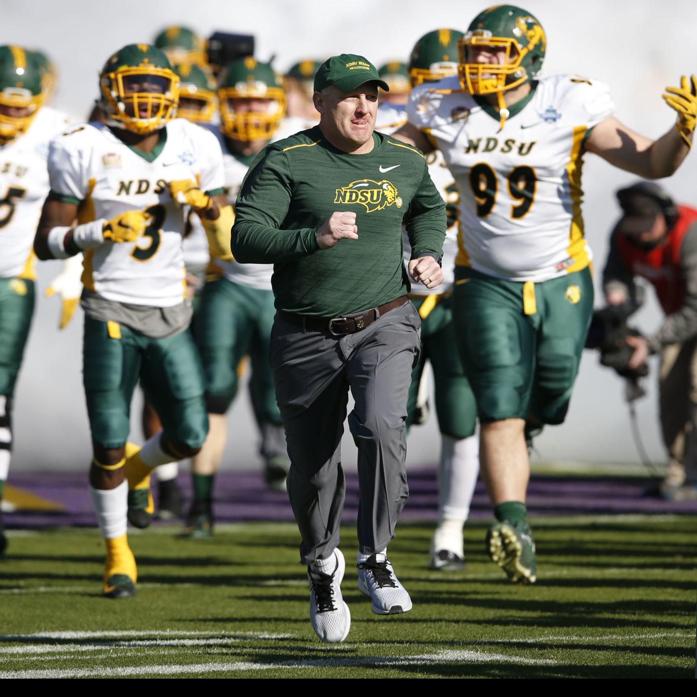 Top Ranked Bison Try To Send Off 24 Seniors With A Win Against Siu