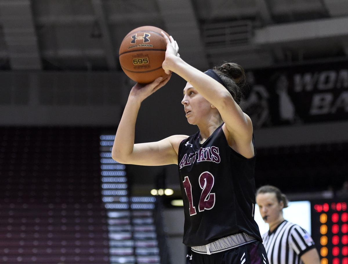 Siu Women S Basketball Silvey S Love Of Basketball Paying Off