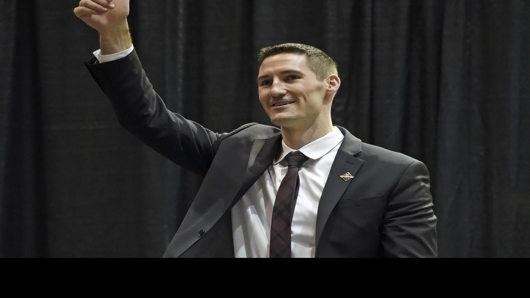 Mullins Contract More Money For Assistants Than Hinson And