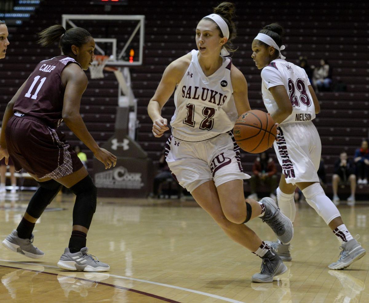 Saluki Women Cap Weekend Sweep With 58 47 Win At Valparaiso