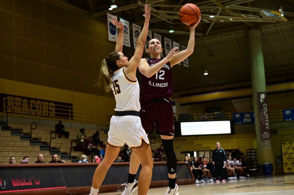 SIU Women's Basketball | Salukis Fall To Valparaiso, Clinch Conference ...