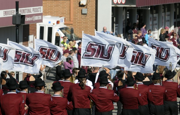 Siu Homecoming Parade Remains A Hit