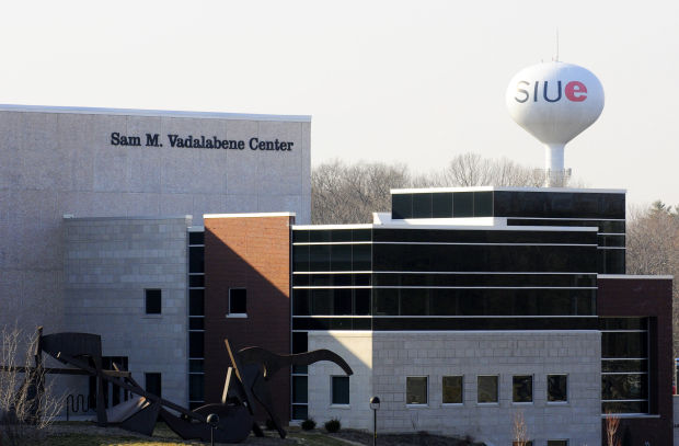 SIUE policy says e-cigarettes same as tobacco | State/Region