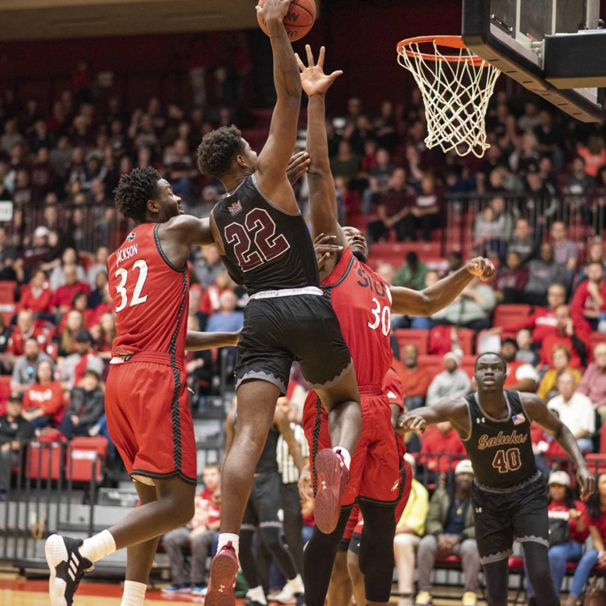 Saluki Men S Basketball Fletcher S 24 Points Lead Siu Past Siue