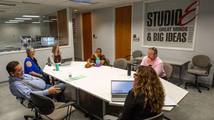 Sign up now for no-cost marketing workshop at SIU - Vimarsana News