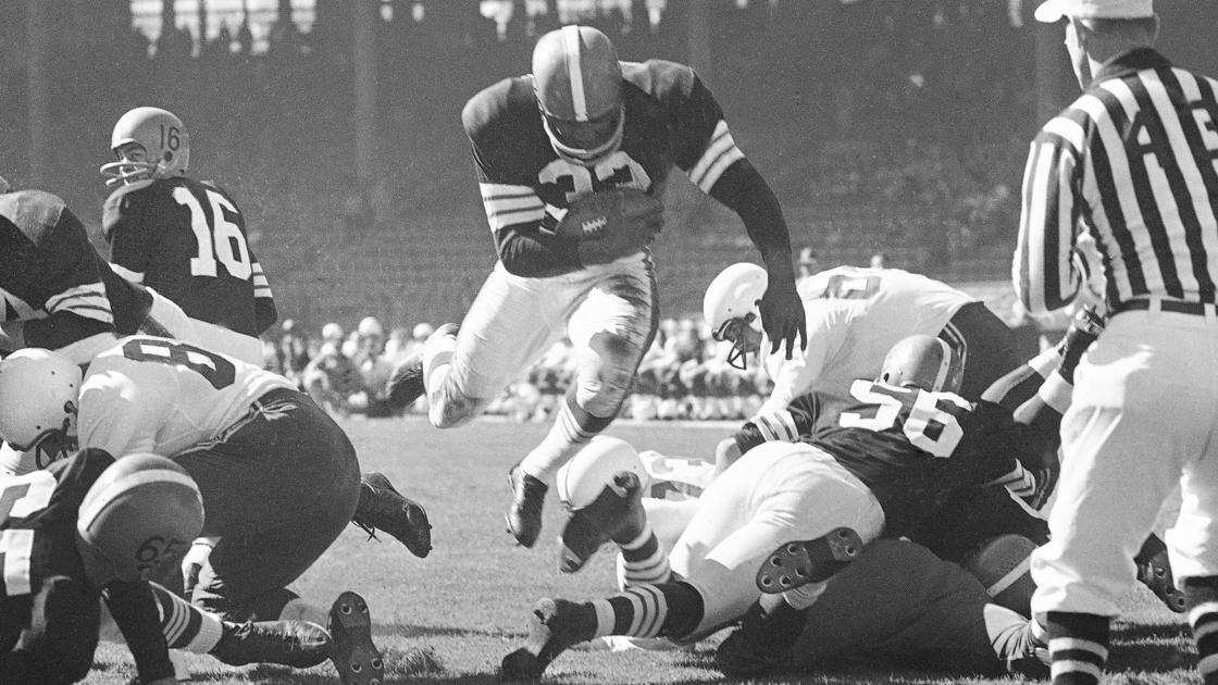 NFL At 100 Top Teams And Players From The Fabulous 1950s Football Nfl at 100 top teams and players from the fabulous 1950s football
