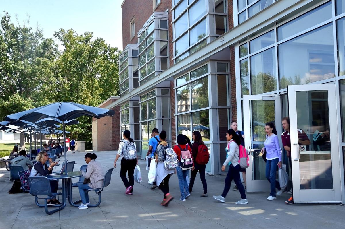 SIU enrollment