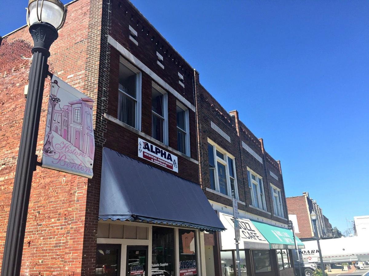 Benton Council votes to remove twohour parking limit around public