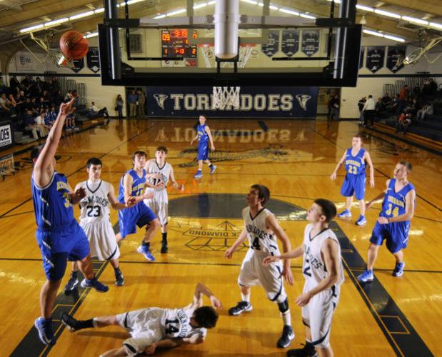 Thompsonville, ZeiglerRoyalton notch regional wins High School