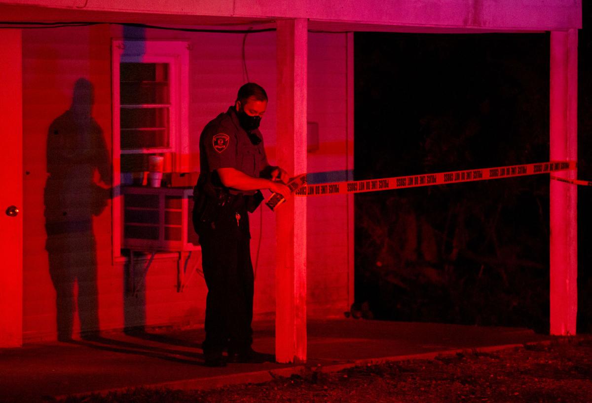 Carbondale police respond to shooting early Sunday morning