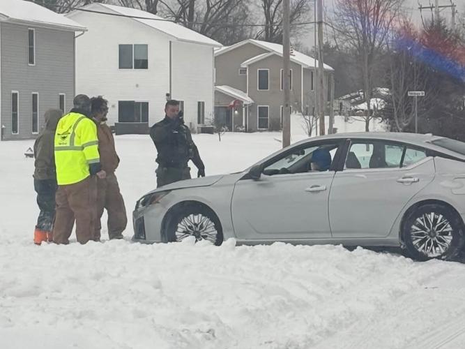 Few crashes reported during weekend winter storm | People | thesouthern.com