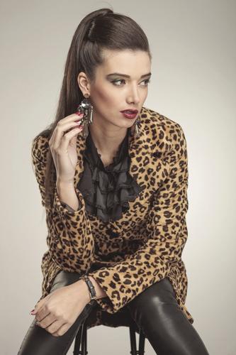 Fashion | Merry fashion: Dress to impress this holiday season | Magazine | thesouthern.com Fashion | Merry fashion: Dress to impress this holiday season | Magazine | thesouthern.com