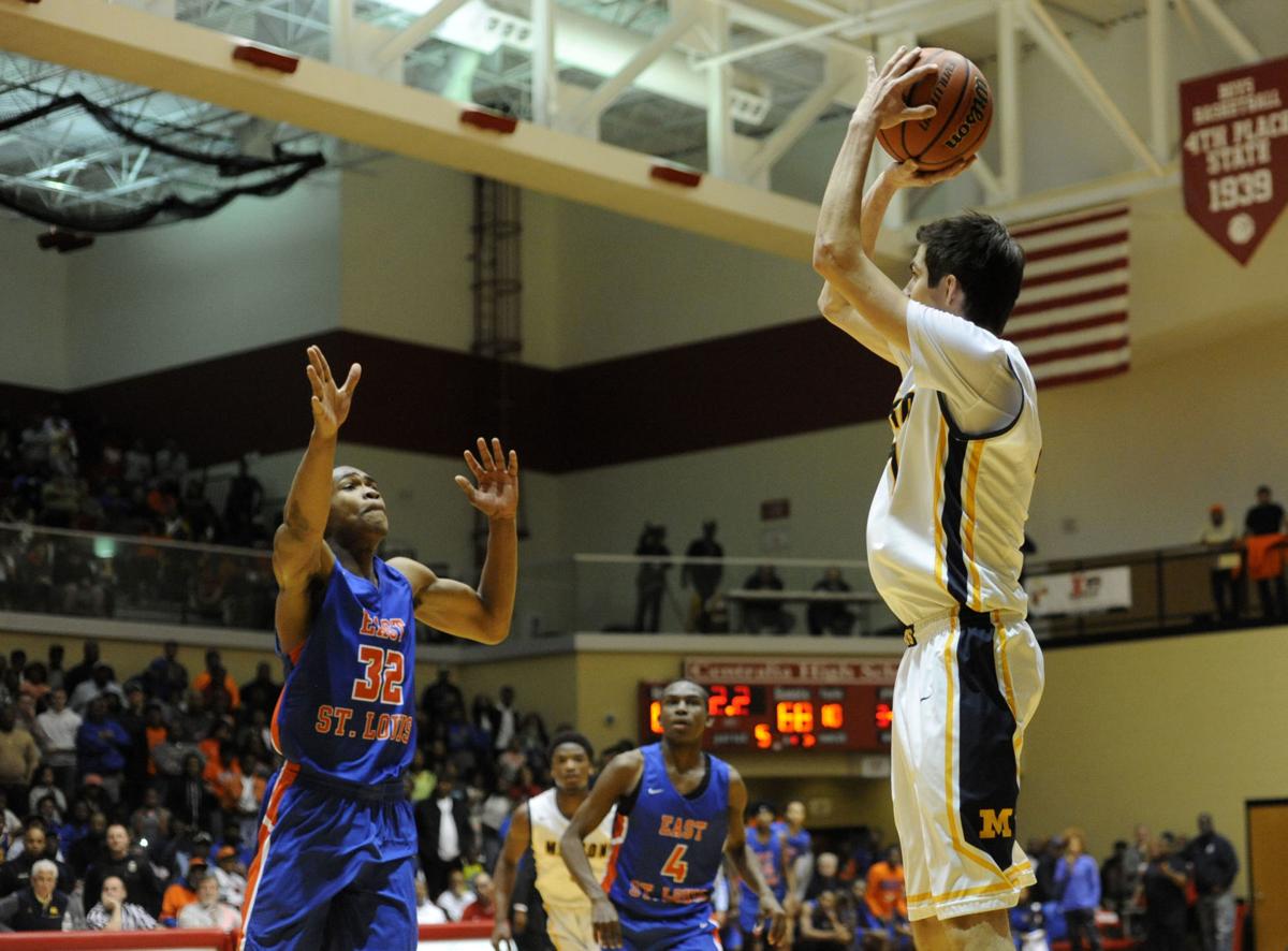 Boys Basketball Schafer S Three Pointer Sends Marion Past East