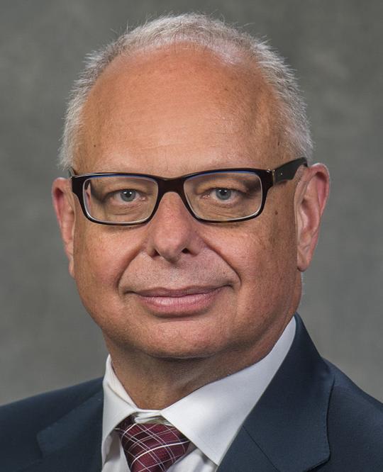 Despite biggest enrollment dip yet, SIUC chancellor predicts rebound ...