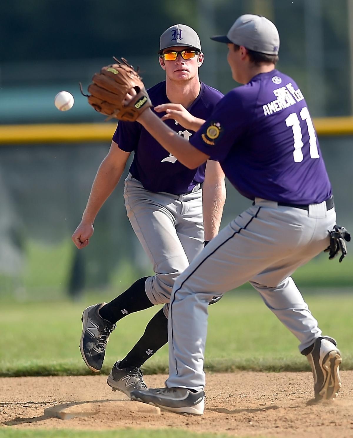 Harrisburg Advances Past Herrin In Legion Tourney Baseball Thesouthern Com