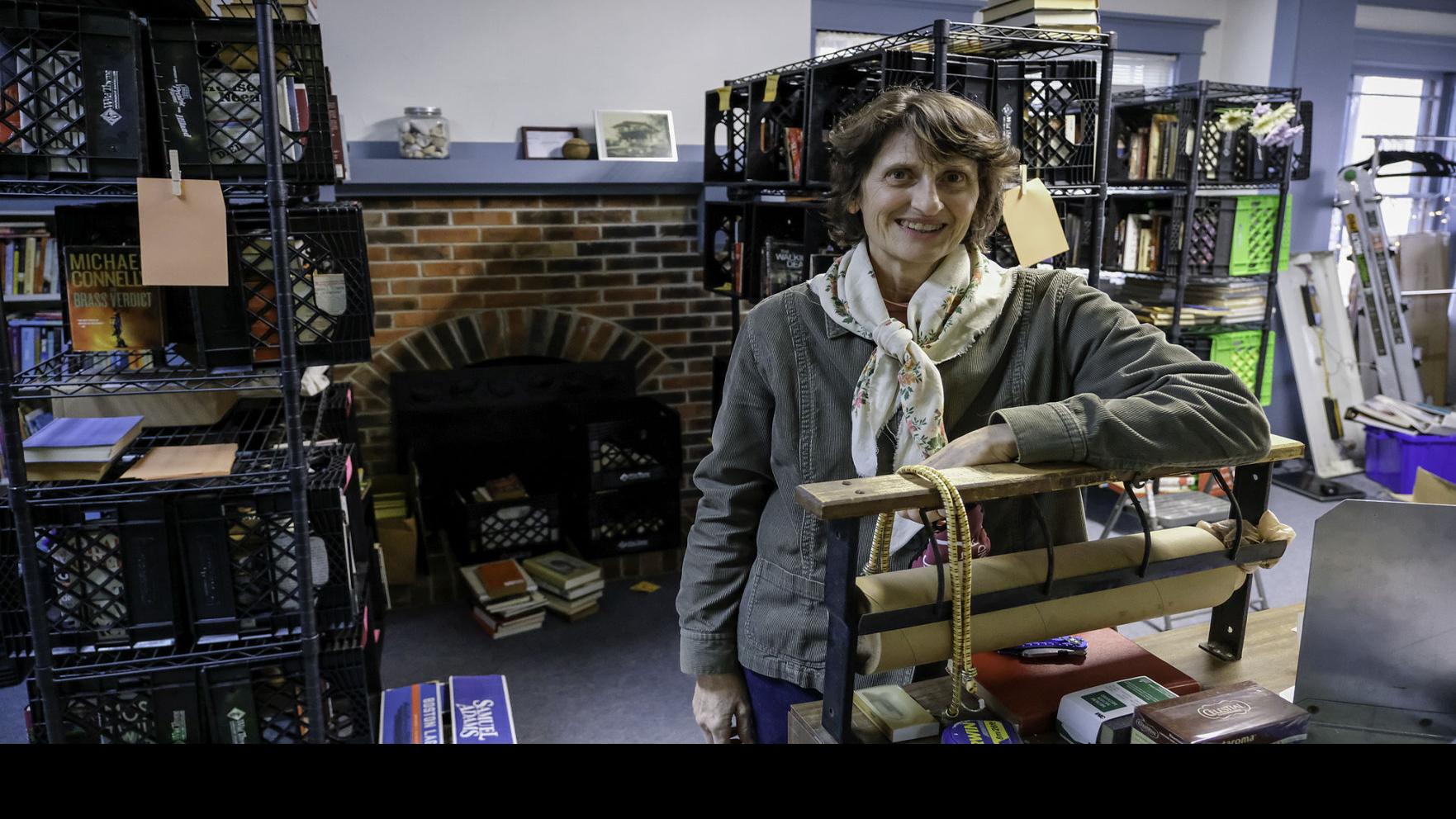 Used Bookstore Opens In Carbondale Two Years After Bookworm Closed Local Business Thesouthern Com