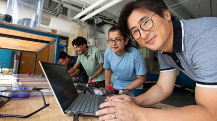 SIU researcher S. Shin seeking to stabilize water supply - Vimarsana News