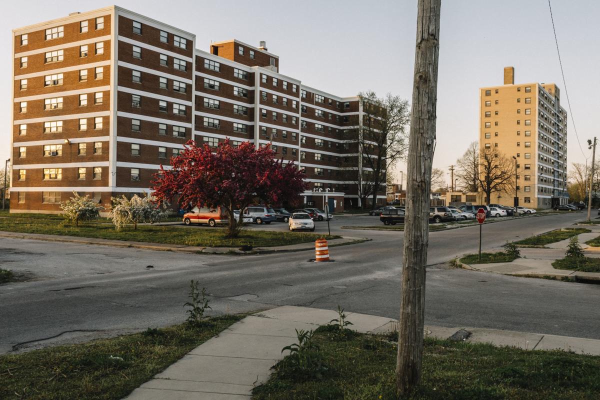 Ben Carson declared mission in East St. Louis — where